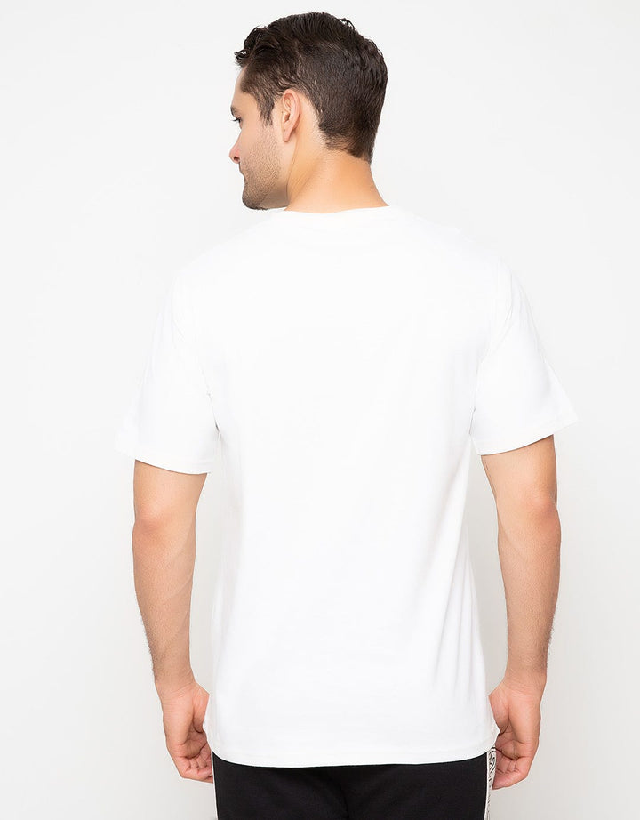 T-SHIRT PRINT TYPO J