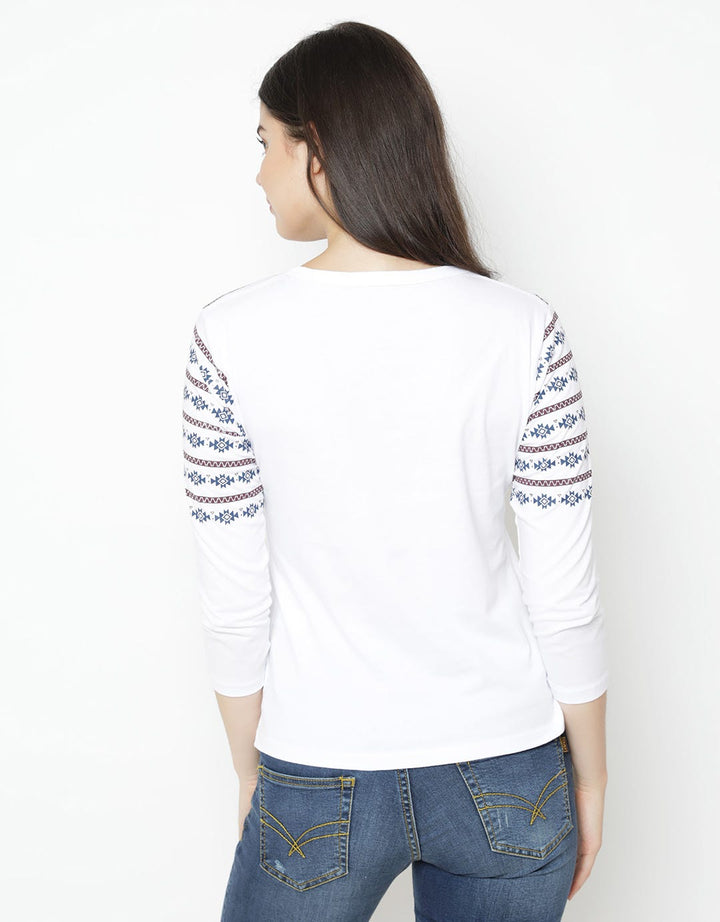 T Zone Kaos Ethnic Wanita