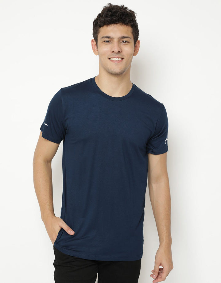 Third Day Co Kaos Pria Casual Unisex Katakana