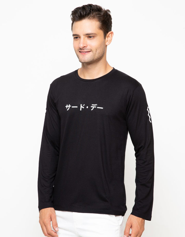 Third Day Co T-shirt Lengan Panjang Print Katakana