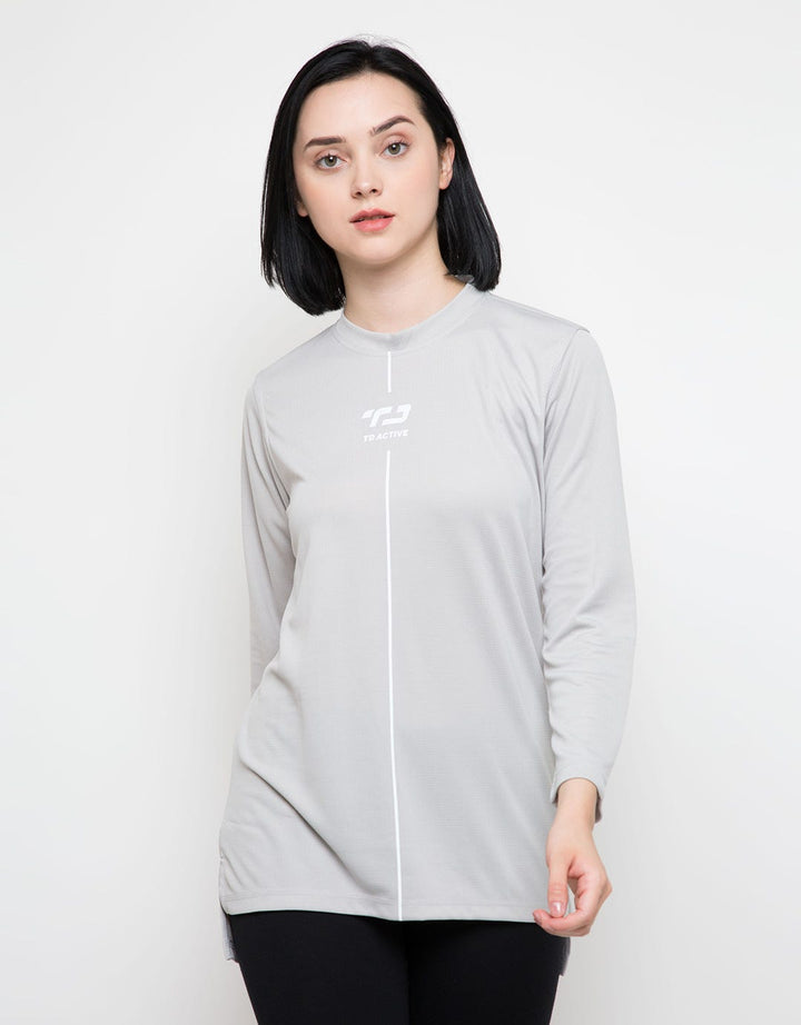 Third Day Co T-shirt Olahraga Raglan Print Brand  Muda
