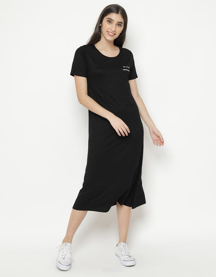 Third Day Tori Katakana Underlined Midi Dress