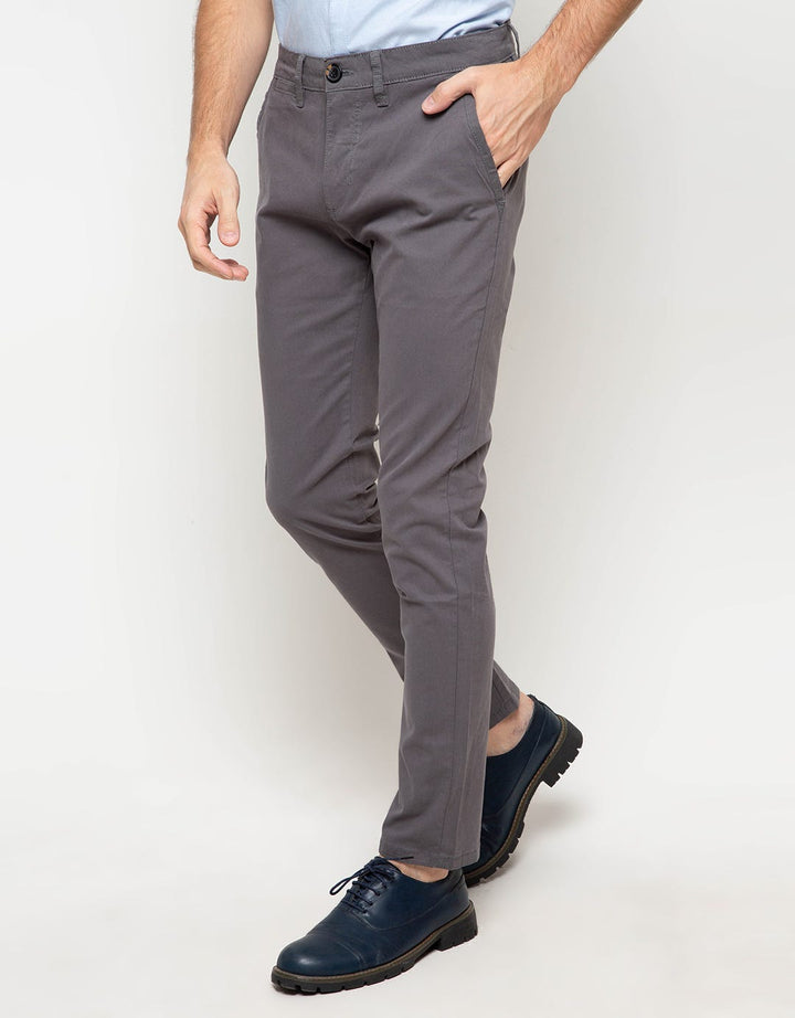 Triple Celana Chinos Stretch Slim Fit (261 828 Dgr)