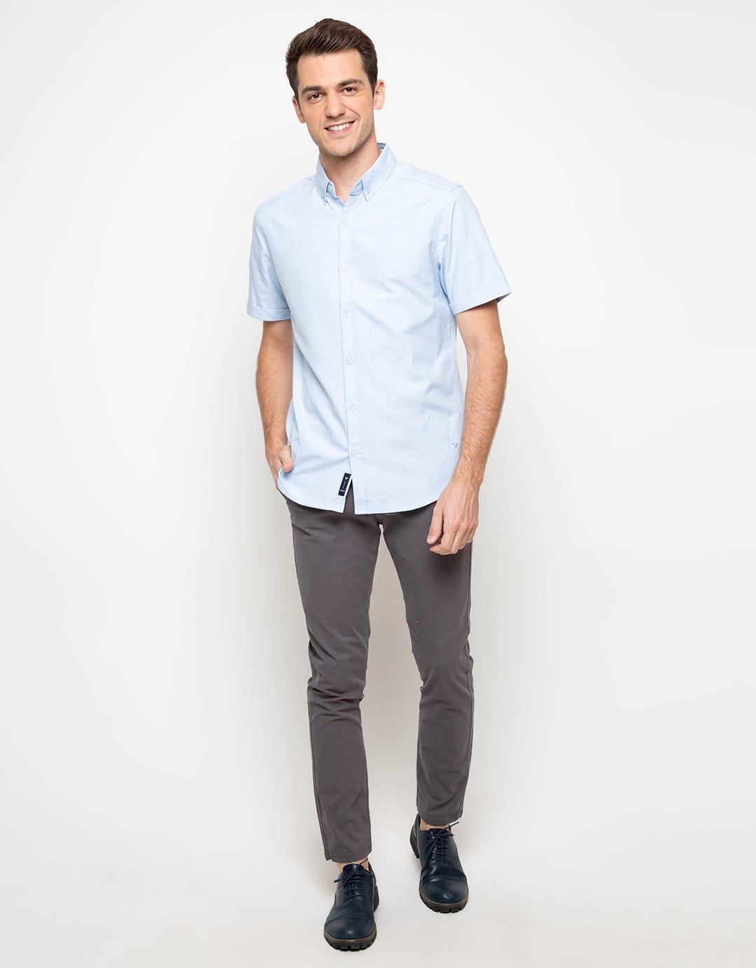 Triple Celana Chinos Stretch Slim Fit (261 828 Dgr)