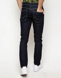 Triple Celana Jeans Stretch Slim Fit (220 828 01 Gw)