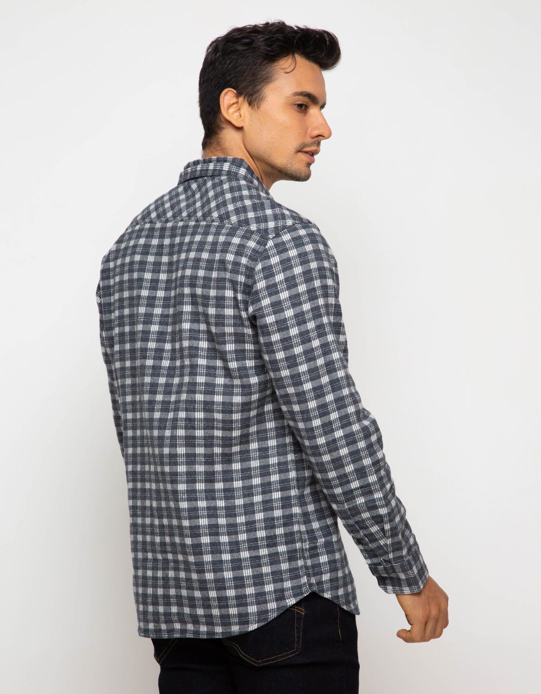 Triple Kemeja Flanel Lengan Panjang Slim Fit (Ls 438 Blk)