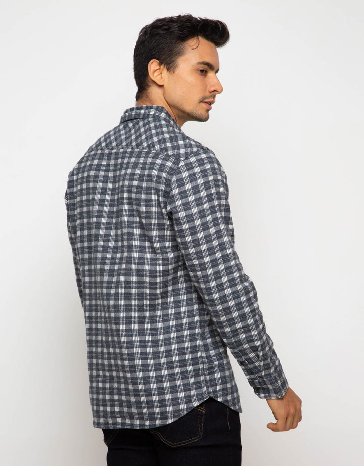 Triple Kemeja Flanel Lengan Panjang Slim Fit (Ls 438 Blk)