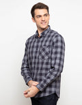 Triple Kemeja Flanel Lengan Panjang Slim Fit (Ls 442 Blk)