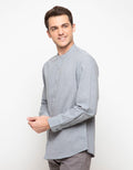 Triple Kemeja Lengan Panjang Slim Fit