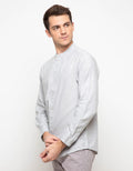 Triple Kemeja Lengan Panjang Slim Fit