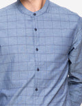 Triple Kemeja Lengan Panjang Slim Fit