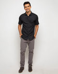 Triple Kemeja Lengan Pendek Slim Fit (Ss 416 Dgr)
