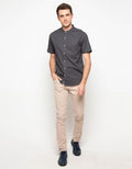 Triple Kemeja Lengan Pendek Slim Fit (Ss Mc 414 Dgr)