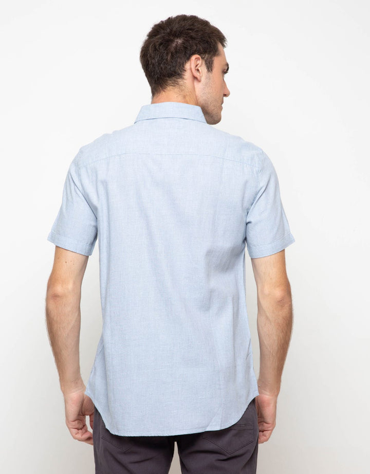 Triple Kemeja Lengan Pendek Slim Fit
