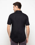 Triple Kemeja Lengan Pendek Slim Fit
