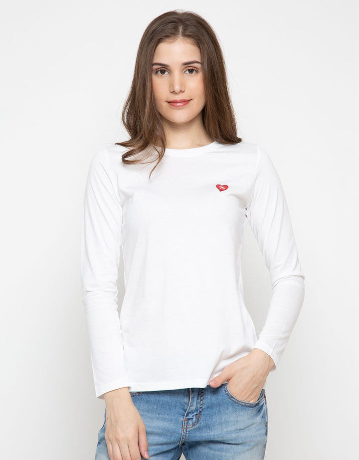 TRISET T-shirt Brand Embroidery Details