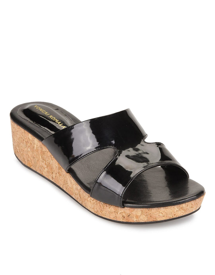 Yongki Komaladi Sandal Wedges Kayra