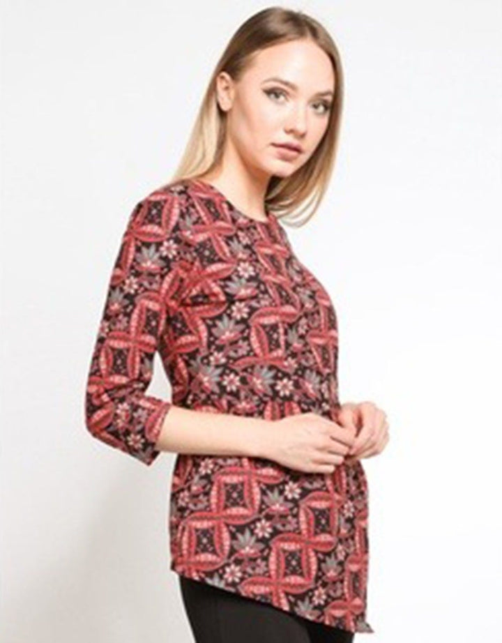 Adikusuma Kawung Slope Batik Blouse