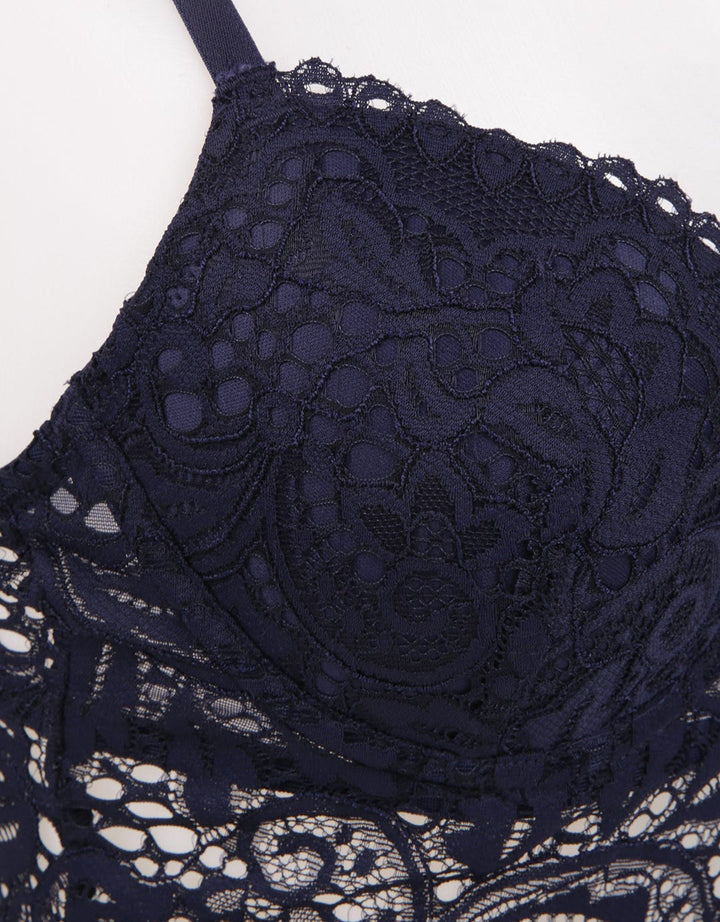 W LACE BRALETTE 34 C