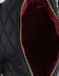 Huer Seile Quilted Sling Bag