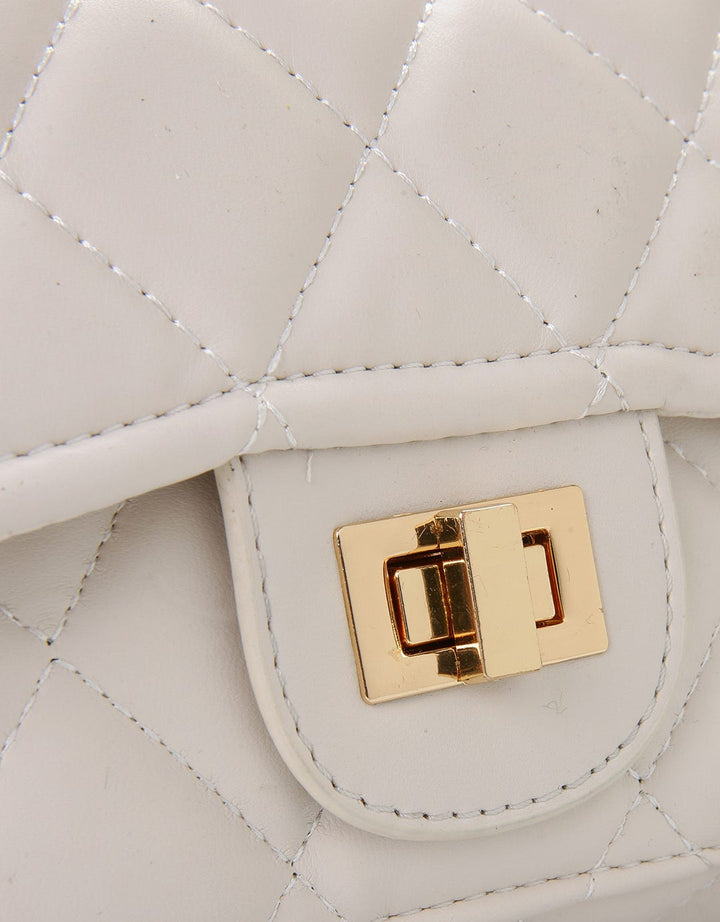 Huer Cedy Quilted Flap Sling Bag