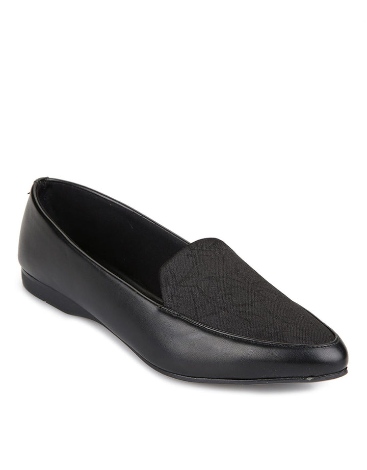 Connexion Moccasin Shoes Chic
