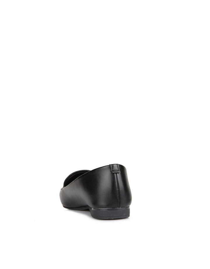 Connexion Moccasin Shoes Chic