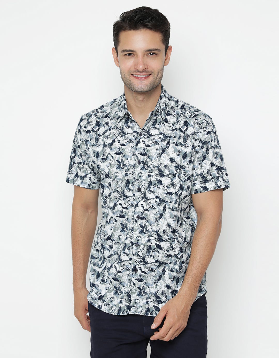 Hassenda Short Sleeve Shirt