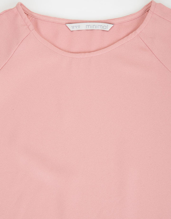 Minimal Raglan Blouse With Lace