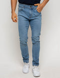 Triple Celana Jeans Stretch Slim Fit Light Wash (194 828 Bsb)