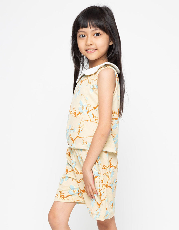 Appleberry Girls Flower Suit