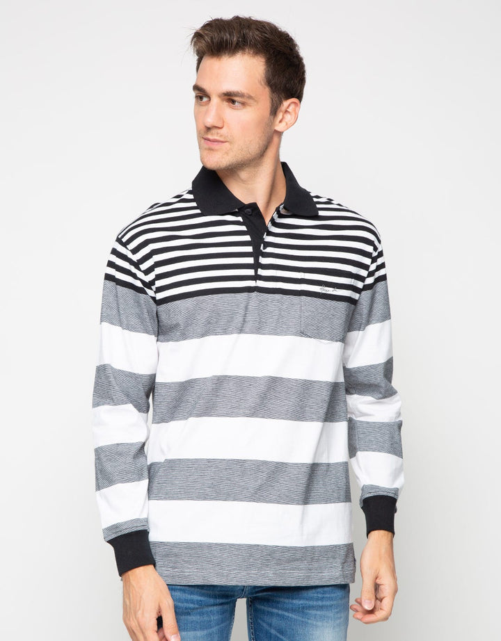 Hassenda Striped T-Shirt