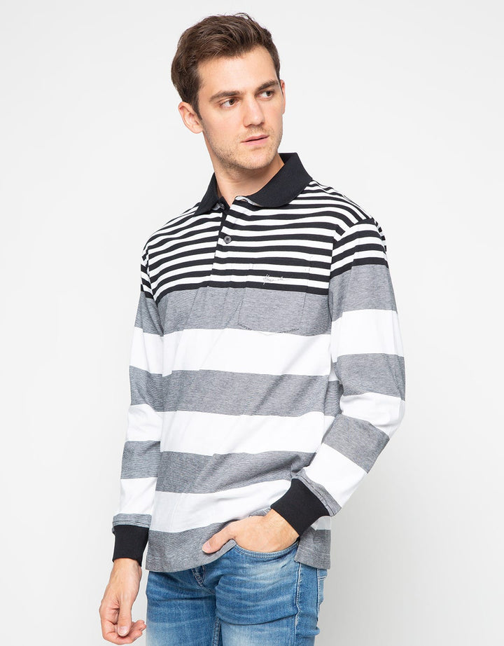 Hassenda Striped T-Shirt