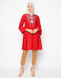 Arjuna Weda Tunik Batik Sentadu Kembang