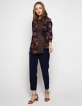 Arjuna Weda Blouse Batik Mega Mendung