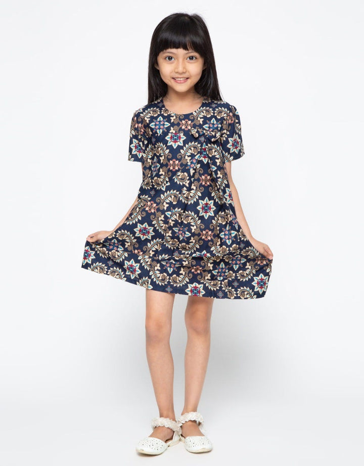 Arjuna Weda Girl Batik Ukel Duri