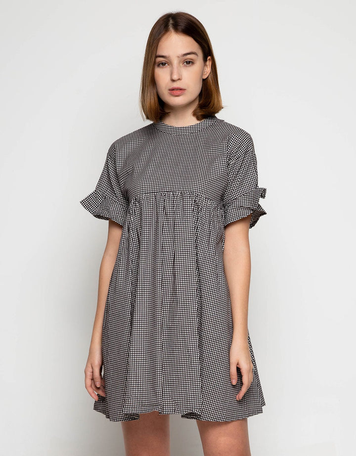 Edition Women Gathered Gingham Dress