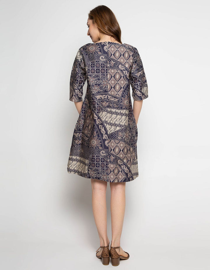 Puricia Fashionable Dress Batik
