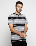 Gab's T-Shirt Lengan Pendek Detail Button