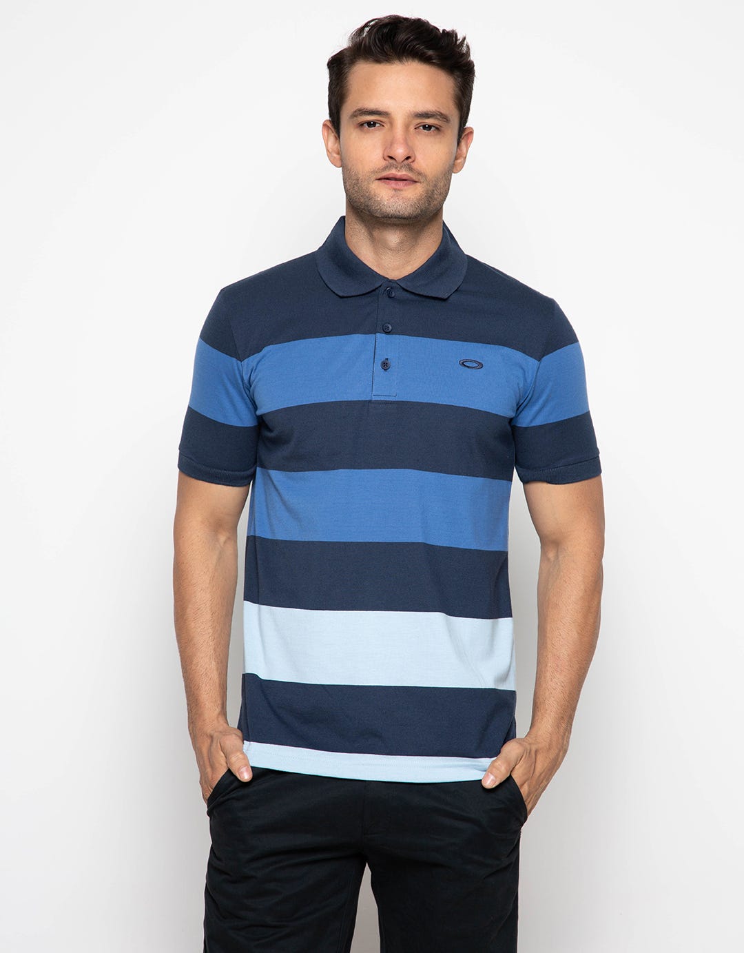Oto Ono Kaos Motif Salur