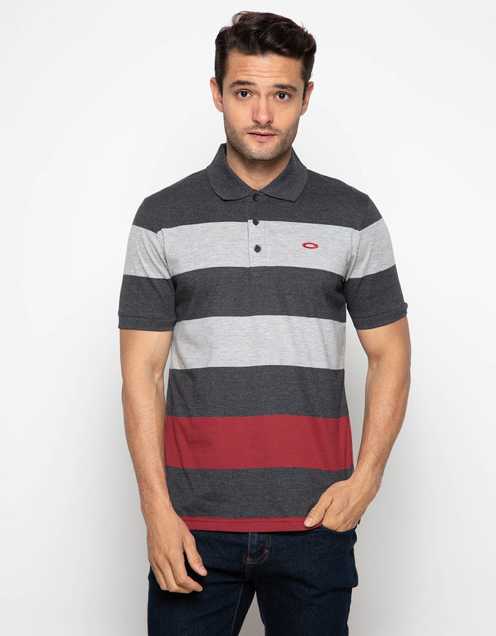 Oto Ono Kaos Motif Salur