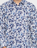 Izzue Kemeja Pria Motif Bunga Batik