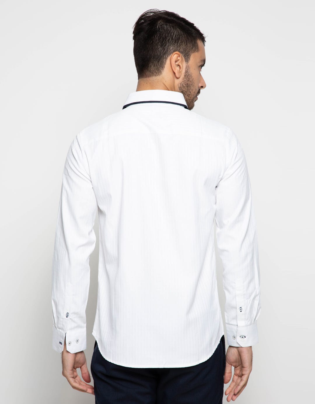 Izzue Chest Pocket Long Sleeve Shirt