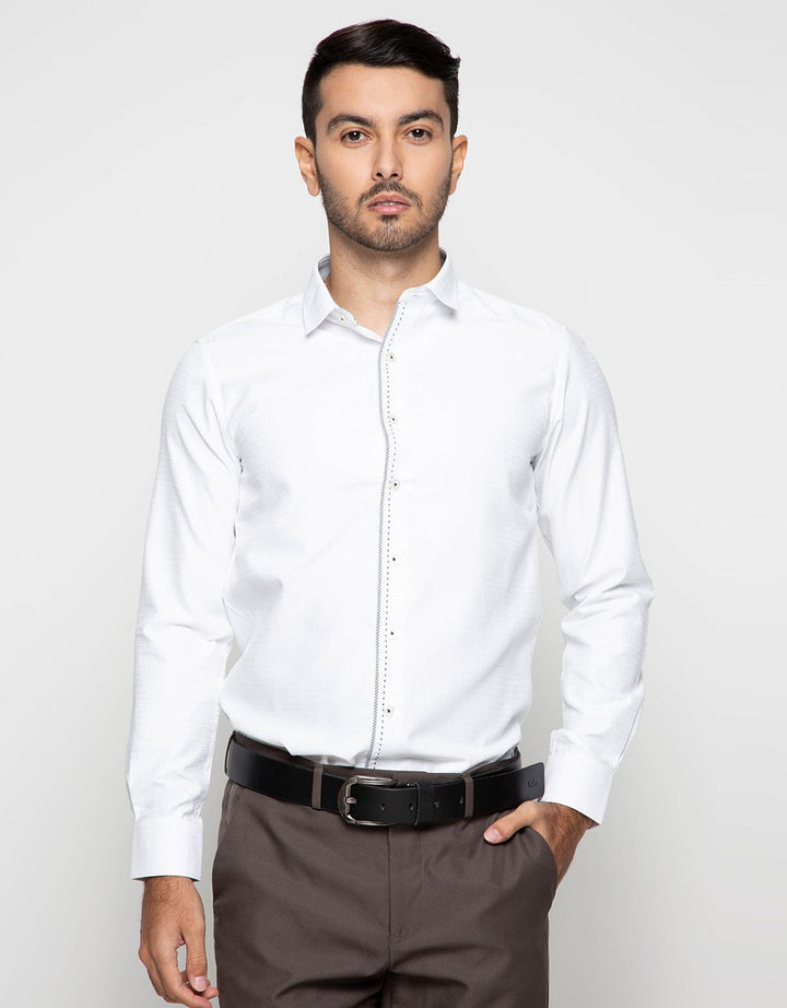 Izzue Chest Pocket Long Sleeve Shirt