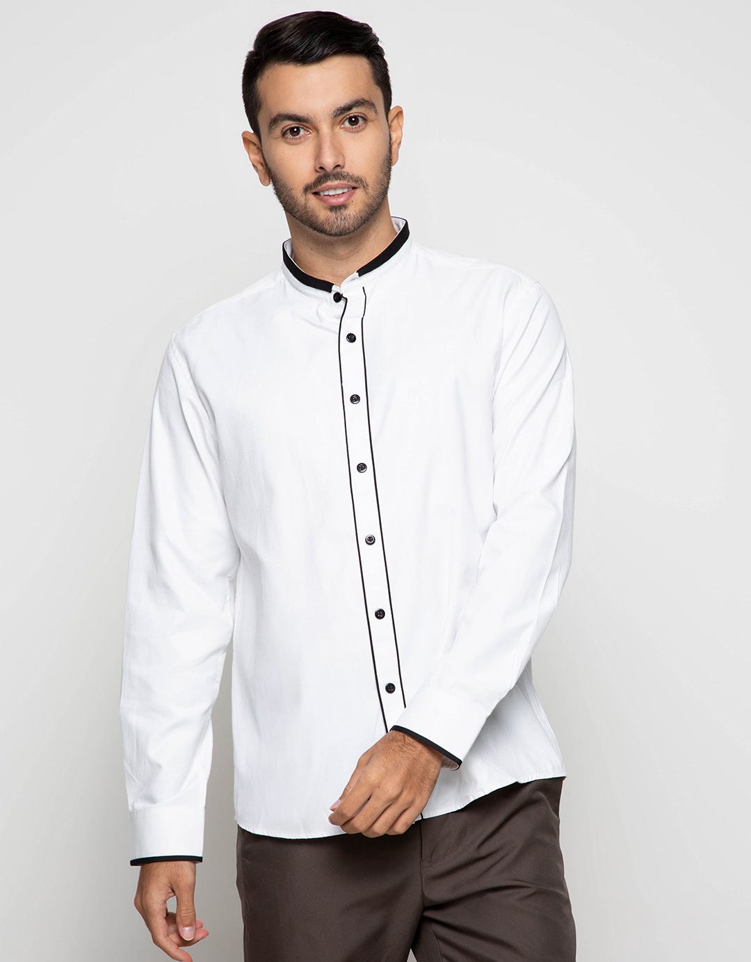 Izzue Chest Pocket Long Sleeve Shirt
