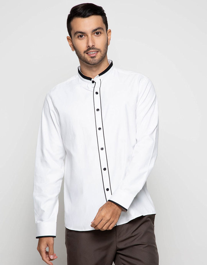 Izzue Chest Pocket Long Sleeve Shirt