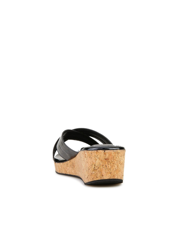 Yongki Komaladi Dinda Wedges