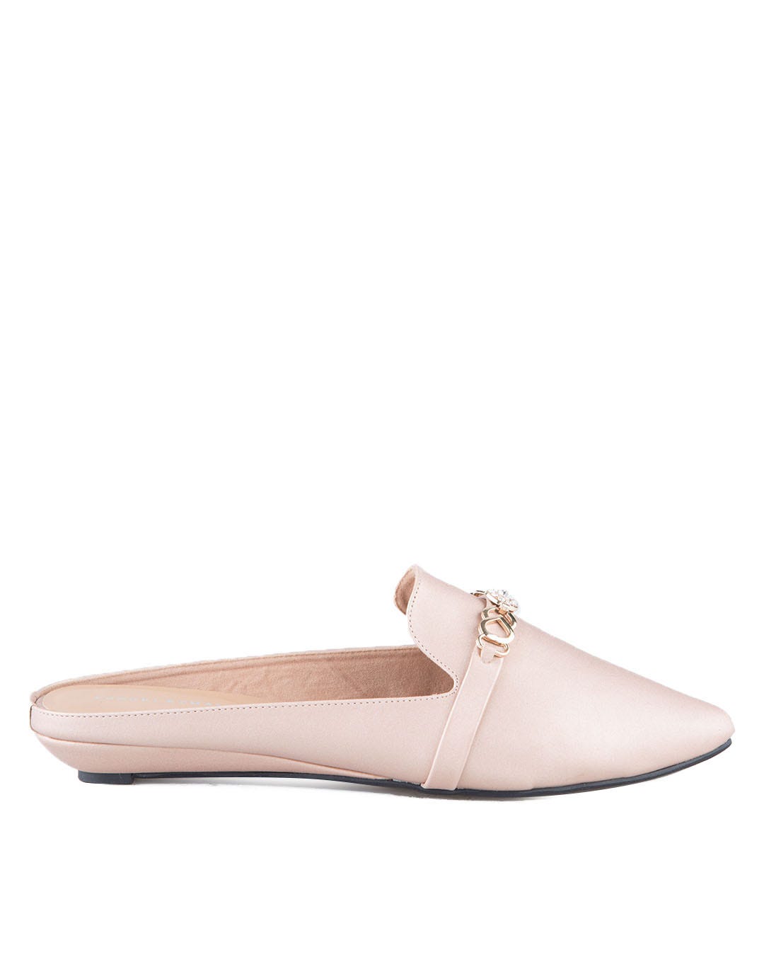 Yongki Komaladi Hanny Sandals