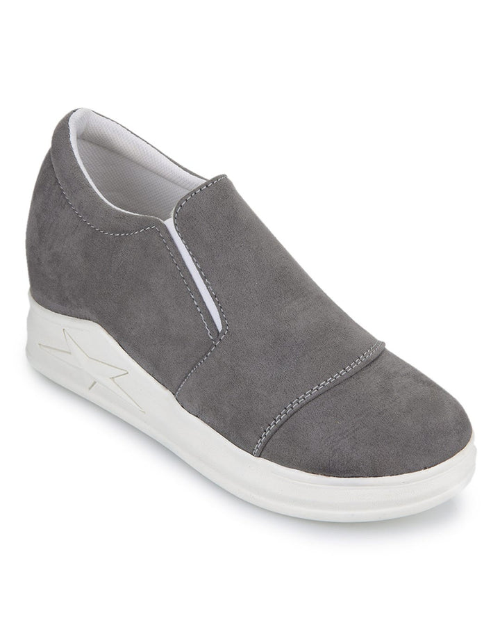 Yongki Komaladi Kiara Wedges