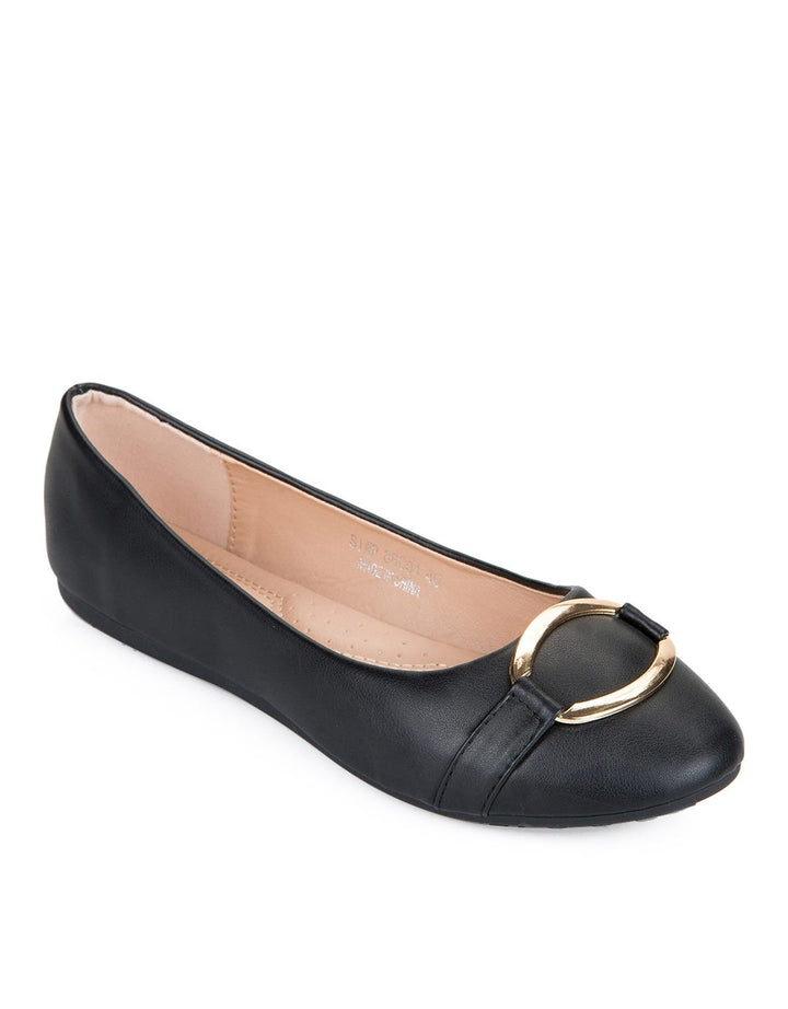 Yongki Komaladi Sepatu Flat Fanya